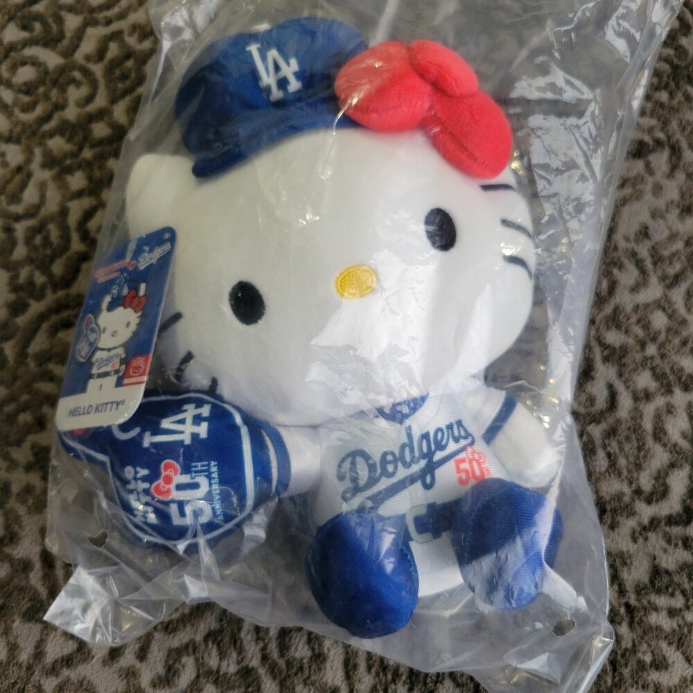Los Angeles Dodgers Hello Kitty 50th Anniversary